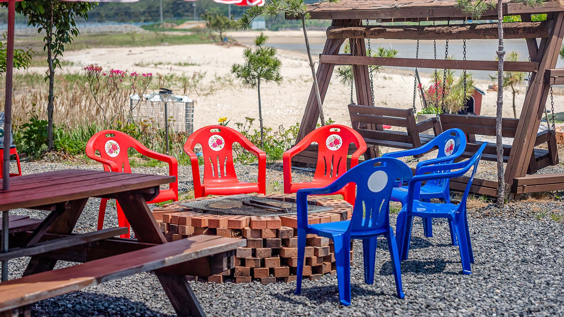 개별 장작 숯불 바베큐장